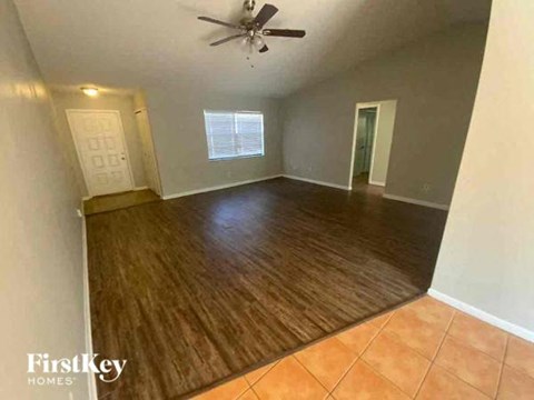 2813 Eagle Run Circle S 3 Beds Apartment for Rent