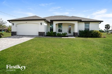2837 NW 19 Ave 4 Beds Apartment for Rent