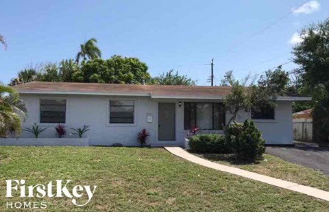 2840 SW 2Nd Ct 5 Beds Apartment for Rent