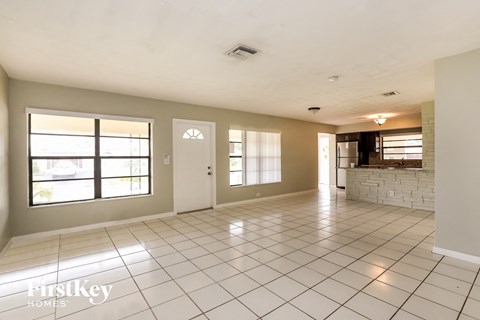 2840 SW 3 Court 3 Beds Apartment for Rent