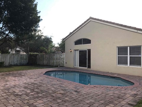 2851 Sw 193 Terrace 3 Beds House for Rent - Photo Gallery 40