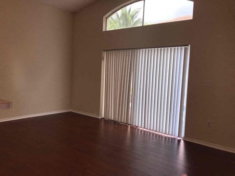 2851 Sw 193 Terrace 3 Beds House for Rent - Photo Gallery 13