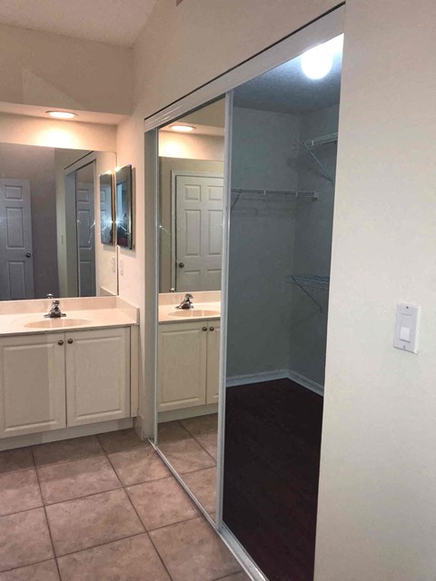 2851 Sw 193 Terrace 3 Beds House for Rent - Photo Gallery 22