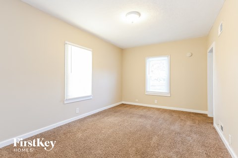 2901 Ezekiel 3 Beds Apartment for Rent