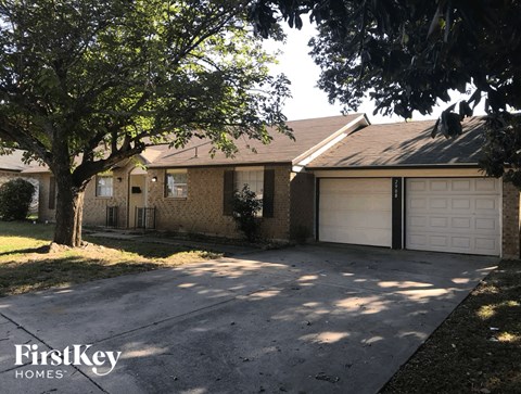 2908 Portales Dr 3 Beds Apartment for Rent