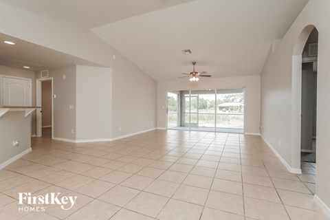 2908 51St St SW 3 Beds Apartment for Rent