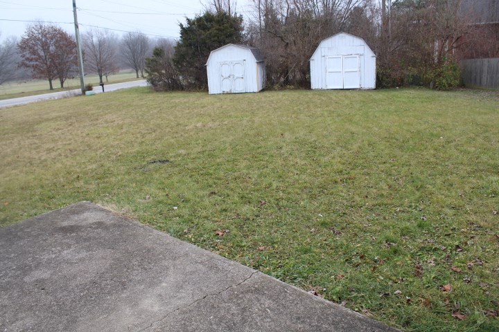 2923 N Grassy Creek Drive Studio House for Rent - Photo Gallery 3