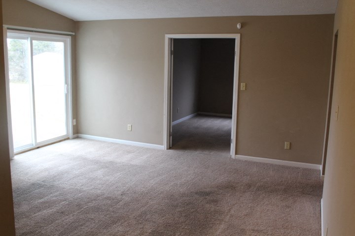 2923 N Grassy Creek Drive Studio House for Rent - Photo Gallery 4