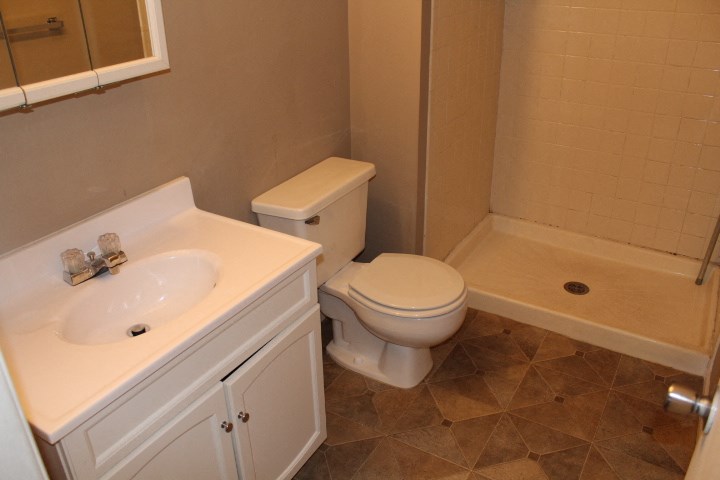 2923 N Grassy Creek Drive Studio House for Rent - Photo Gallery 9