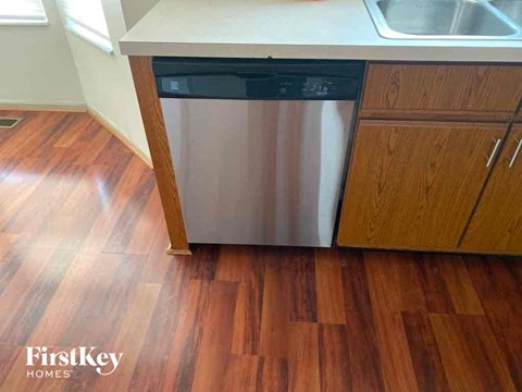 2926 Fenwood Drive 3 Beds Apartment for Rent