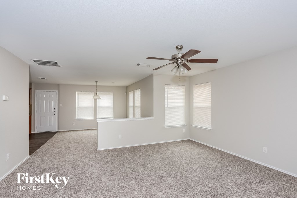 3010 Dusty Oak Dr 4 Beds House for Rent - Photo Gallery 5