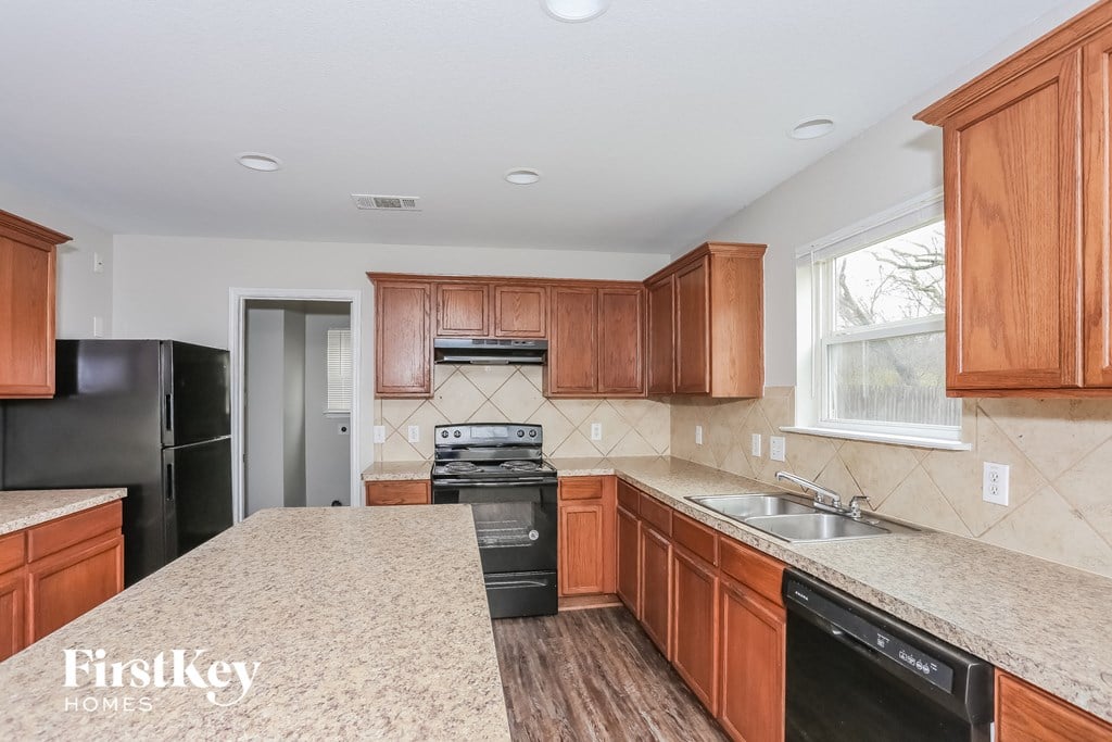 3010 Dusty Oak Dr 4 Beds House for Rent - Photo Gallery 7