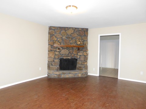 3037 Leeridge Drive 3 Beds Apartment for Rent