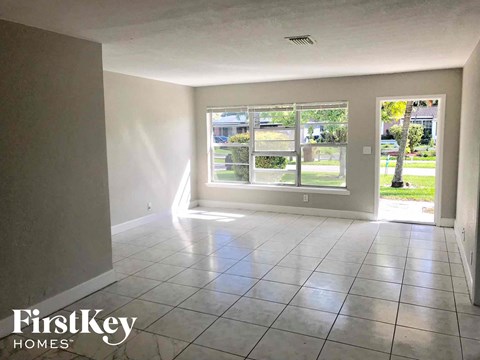 3057 SW 2Nd St 5 Beds Apartment for Rent