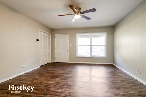 3085 Piper Dr 3 Beds Apartment for Rent