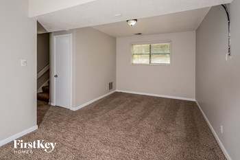 3104 Cobblestone Dr 3 Beds House for Rent - Photo Gallery 4