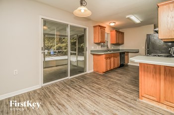 31111 Oakmont Ave 2 Beds House for Rent - Photo Gallery 6