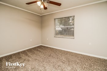 31111 Oakmont Ave 2 Beds House for Rent - Photo Gallery 11