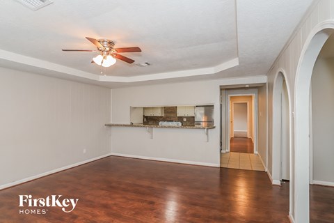 3112 ROYAL ST 3 Beds Apartment for Rent