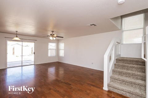 31315 N Shale Dr 4 Beds Apartment for Rent