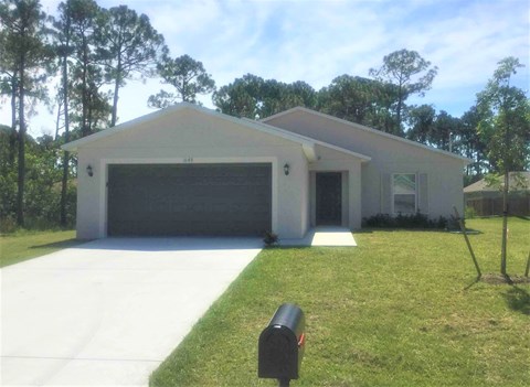 3149 SW Letchworth St 3 Beds Apartment for Rent