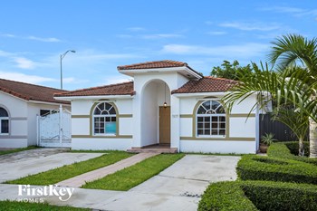 3173 W 79 Pl 3 Beds House for Rent - Photo Gallery 2