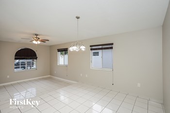 3173 W 79 Pl 3 Beds House for Rent - Photo Gallery 6
