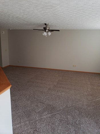 3175 Stoudt Place 3 Beds House for Rent - Photo Gallery 3