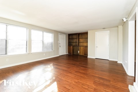 3205 Hanover Dr 4 Beds Apartment for Rent