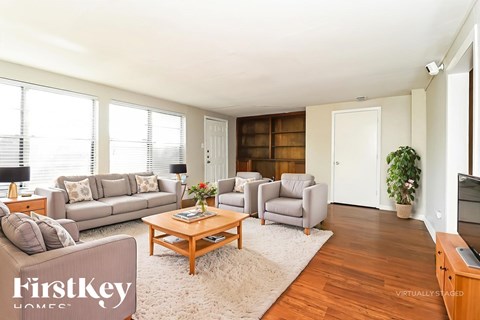 3205 Hanover Dr 4 Beds Apartment for Rent