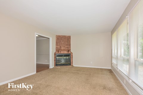 3245 Santiago Dr 3 Beds Apartment for Rent