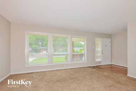 3245 Santiago Dr 3 Beds Apartment for Rent