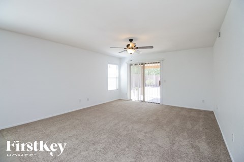 33140 N Cat Hills Ave 3 Beds Apartment for Rent