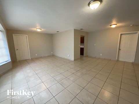 3333 NW 32Nd Ct 4 Beds Apartment for Rent