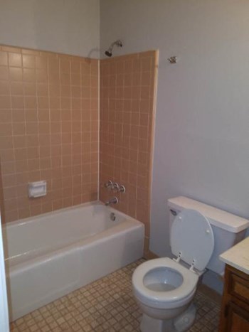 3396 Deshong Drive 3 Beds House for Rent - Photo Gallery 11
