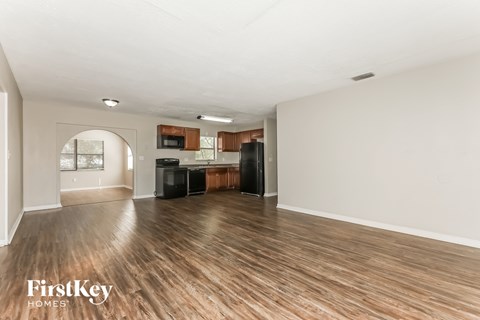 3408 E Knollwood St 3 Beds Apartment for Rent