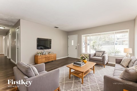 3408 E Knollwood St 3 Beds Apartment for Rent