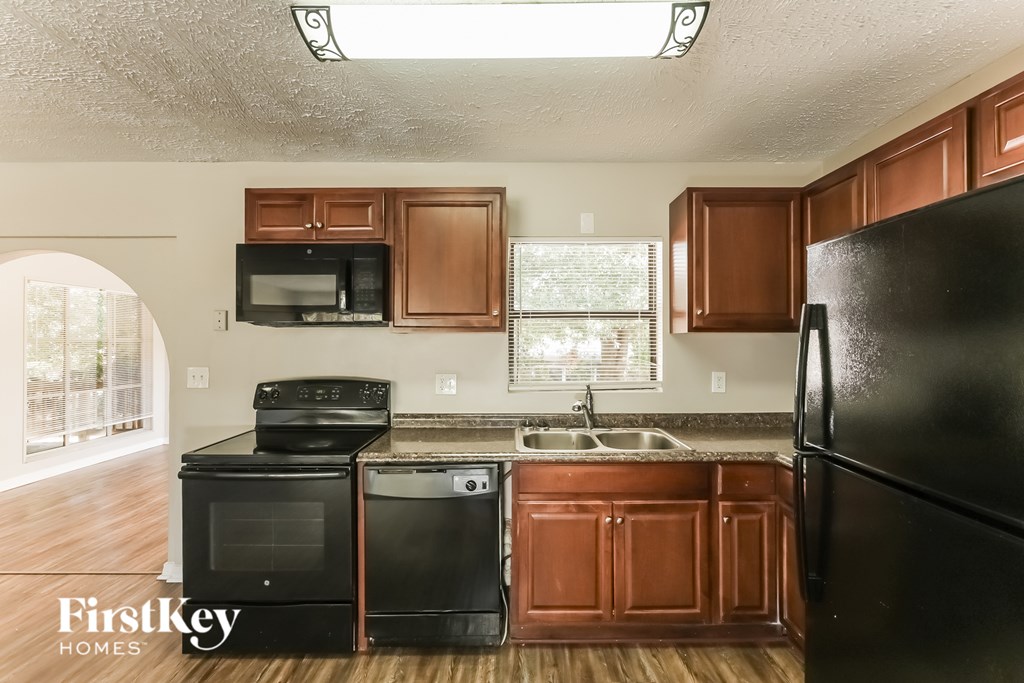 3408 E Knollwood St 3 Beds House for Rent - Photo Gallery 8