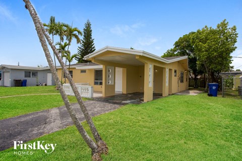3430 NW 34Th St 2 Beds Apartment for Rent