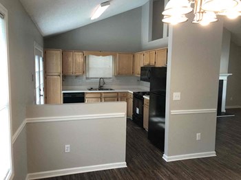 3461 Aaron Trail 3 Beds House for Rent - Photo Gallery 5