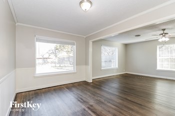 3500 Creston Ave 3 Beds House for Rent - Photo Gallery 5