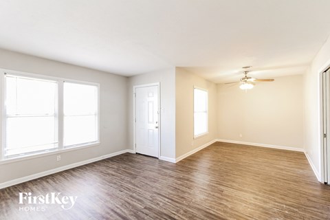 3516 Revere St 4 Beds Apartment for Rent