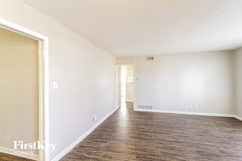 3516 Revere St 4 Beds Apartment for Rent