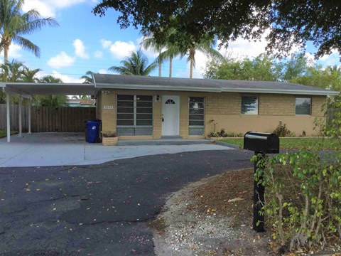 3549 SW 16 Street 3 Beds Apartment for Rent