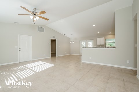 3595 Gillot Blvd 3 Beds Apartment for Rent
