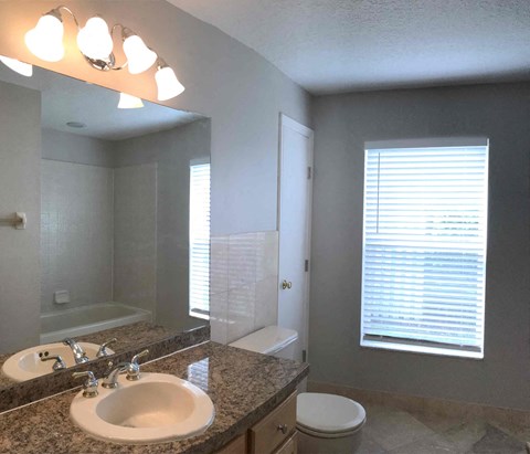 3600 Molona Drive 3 Beds House for Rent - Photo Gallery 17