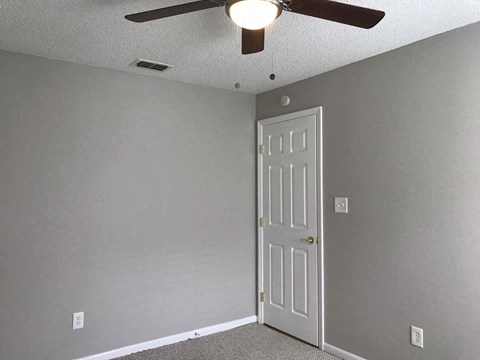 3600 Molona Drive 3 Beds House for Rent - Photo Gallery 21