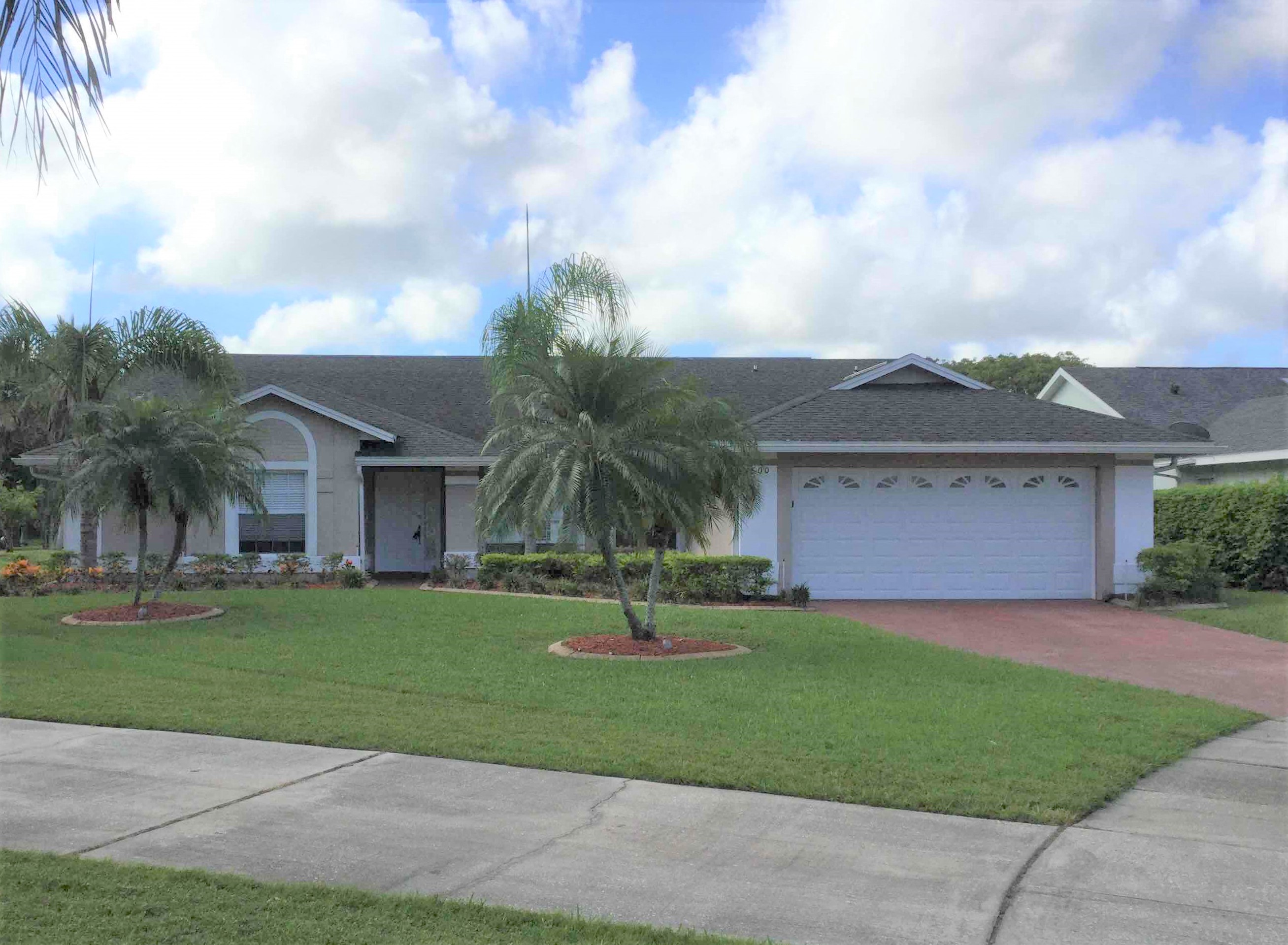 3600 Molona Drive 3 Beds Apartment for Rent