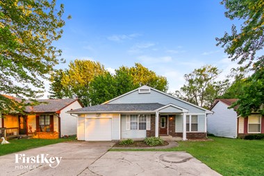 3731 E Stop 11 Road 3 Beds Apartment for Rent