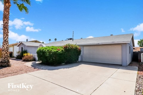 3733 E Eugie Ave 4 Beds Apartment for Rent